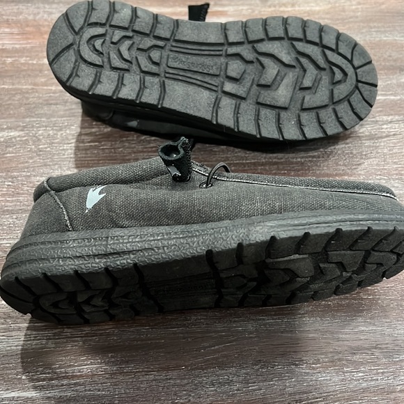 Frog Toggs Java lace-up black mono shoes NWT. Similar style as the Hey Dudes - Picture 5 of 6